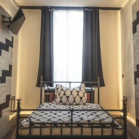 Einzigartige Ferienwohnung Bunt Wie Берлин Экстерьер фото