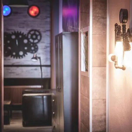 Einzigartige Ferienwohnung Bunt Wie Берлин Экстерьер фото